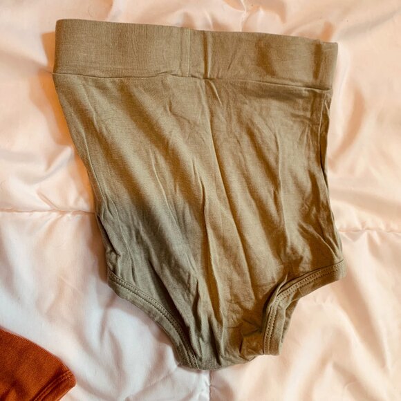 Kate Quinn Organic Cotton Bundle 8 Pieces (18-24M) Earthy Tones and Prairiecore - Picture 4 of 11